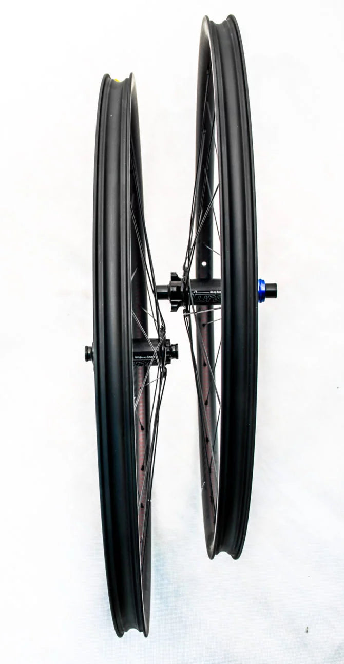 No Limited MTB 29er + Tune King Kong