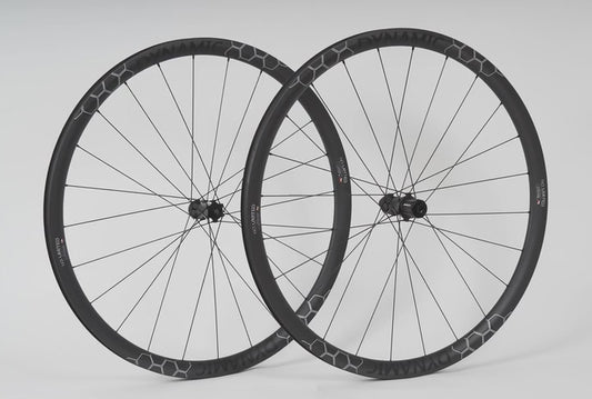 No Limited Dynamic 32 disc road wheels